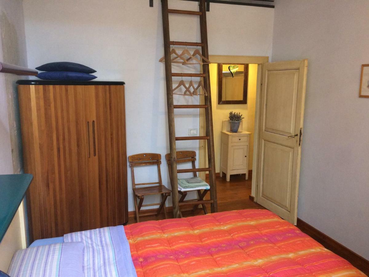 كاغلي Bed & Breakfast Del Teatro المظهر الخارجي الصورة